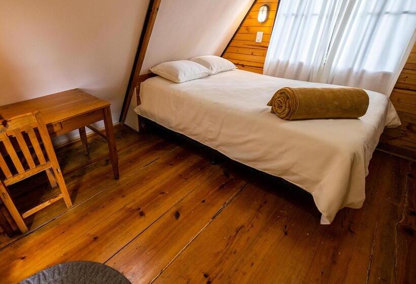 اتاق استاندارد یک نفره, Earth Lodge