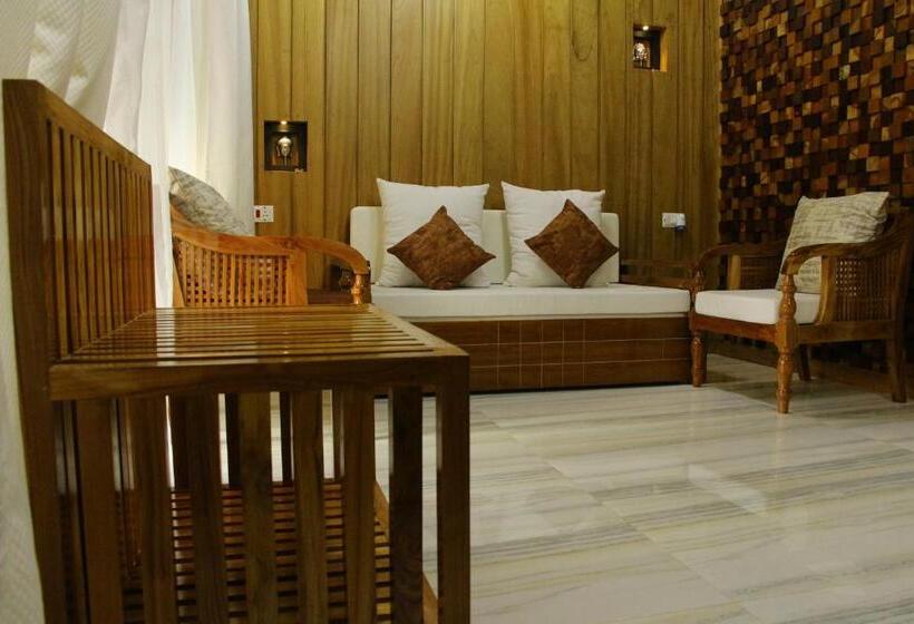 اتاق لوکس, Rainforest Resort