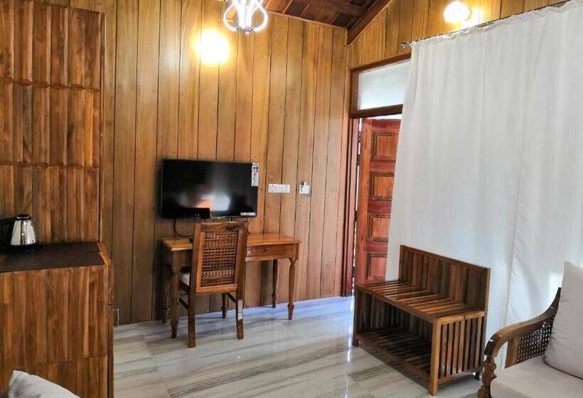 اتاق لوکس, Rainforest Resort