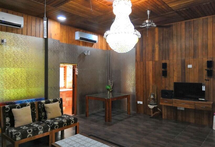 بانگلوی استاندارد 2 خوابه, Rainforest Resort