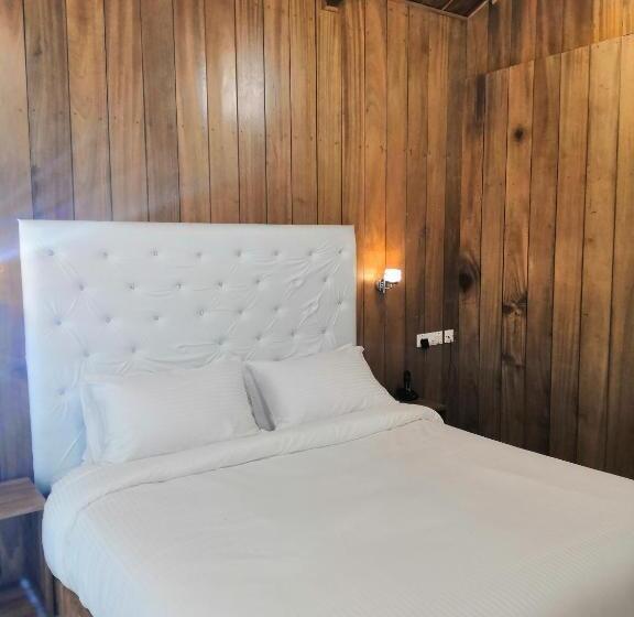 اتاق لوکس, Rainforest Resort