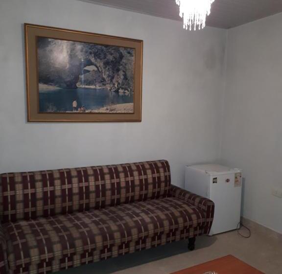 اتاق سوپریور خانوادگی, Tu Casa