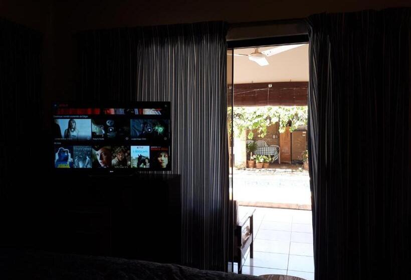 اتاق لوکس, Tu Casa