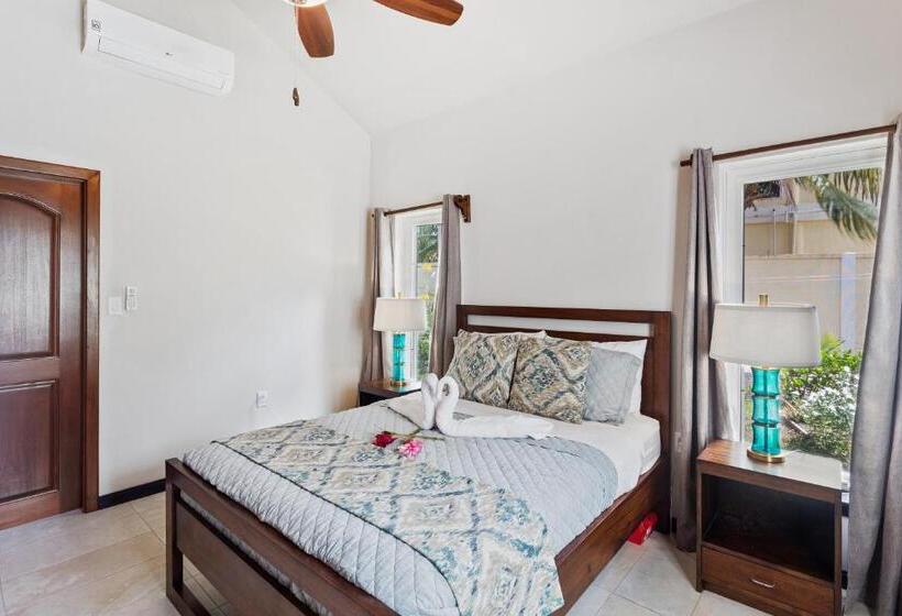 خانه 1 خوابه, Sirenian Bay Resort  Villas & All Inclusive Bungalows