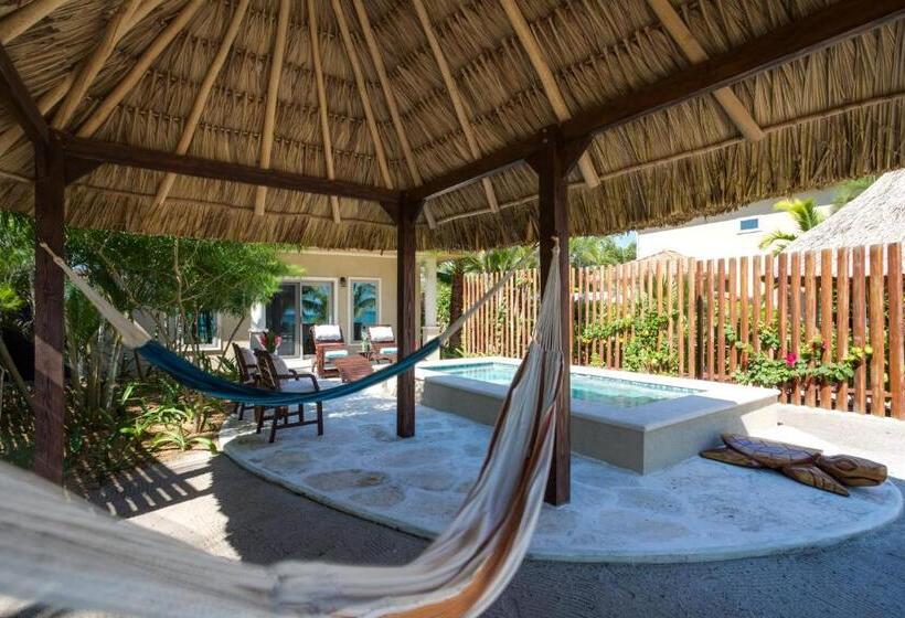 خانه 1 خوابه, Sirenian Bay Resort  Villas & All Inclusive Bungalows