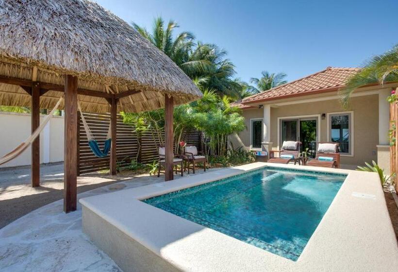 خانه 1 خوابه, Sirenian Bay Resort  Villas & All Inclusive Bungalows