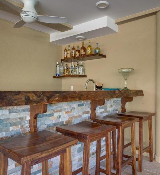 خانه 4 خوابه, Sirenian Bay Resort  Villas & All Inclusive Bungalows