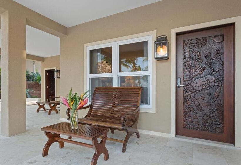 بانگلوی استاندارد با چشم‌انداز دریا, Sirenian Bay Resort  Villas & All Inclusive Bungalows