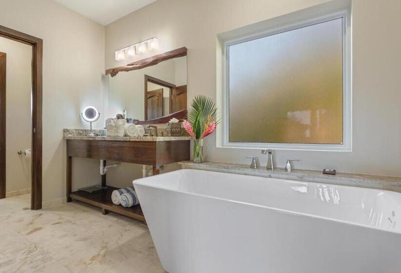 بانگلوی لوکس, Sirenian Bay Resort  Villas & All Inclusive Bungalows
