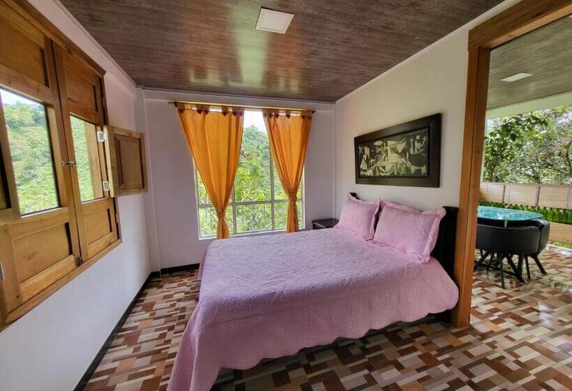 اتاق استاندارد سه نفره, Eco Hotel El Columpio