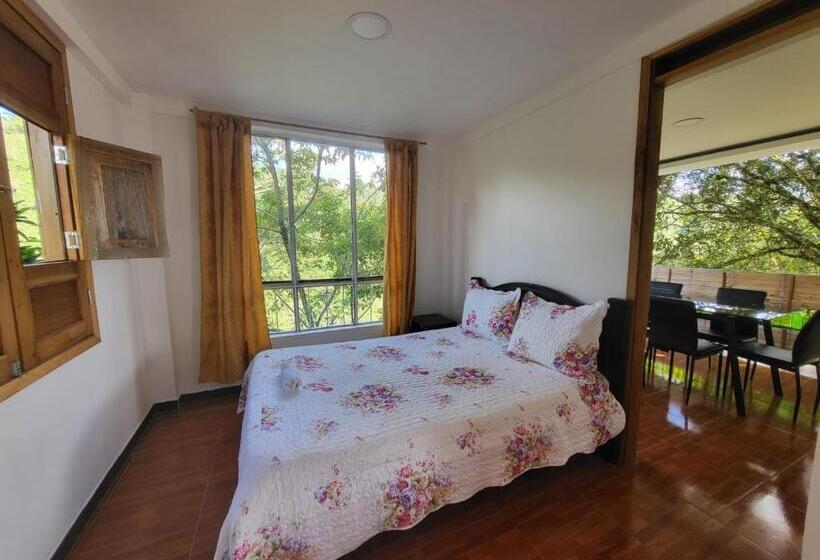 اتاق استاندارد چهار تخته, Eco Hotel El Columpio