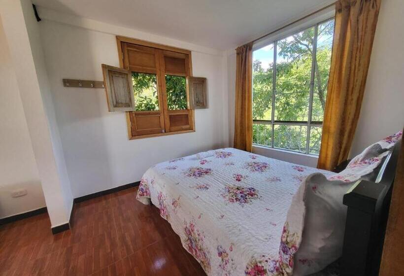 اتاق استاندارد چهار تخته, Eco Hotel El Columpio