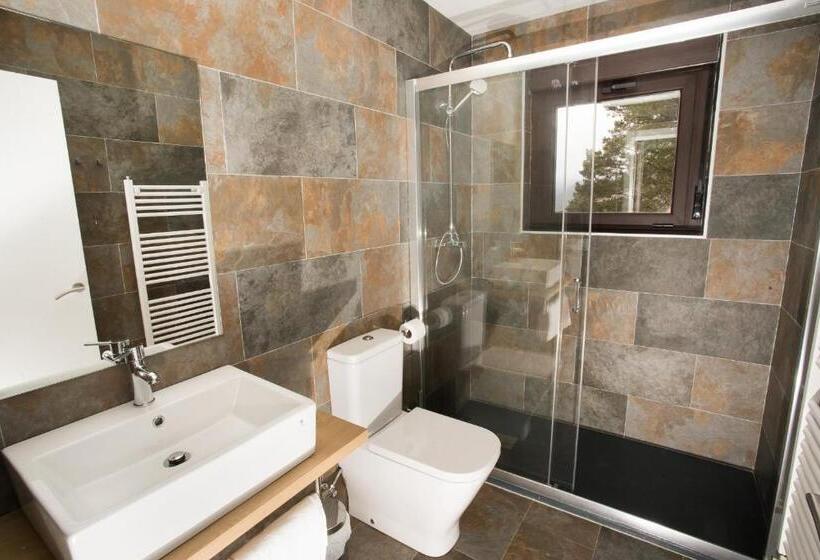 اتاق استاندارد با تراس, Villa Lucerna Sports & Hotel Resort