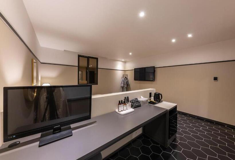 اتاق لوکس, Brown Dot Hotel Seong Seo