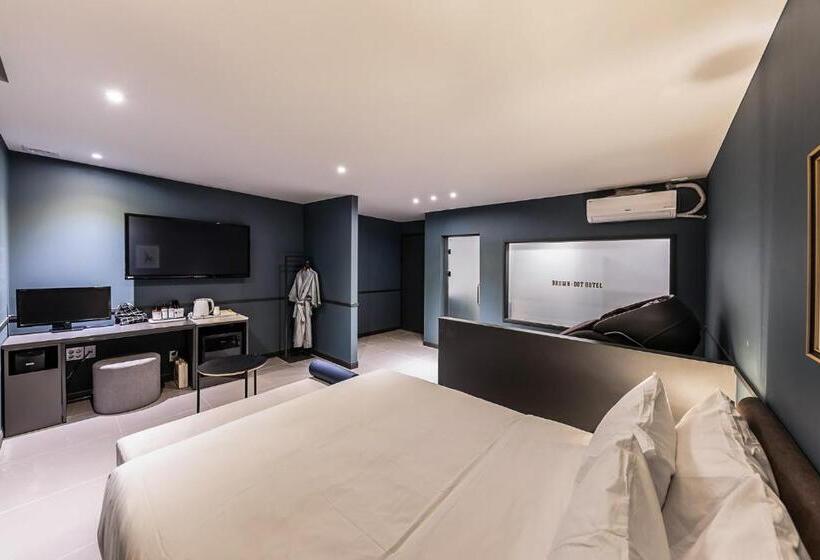 سوییت, Brown Dot Hotel Seong Seo
