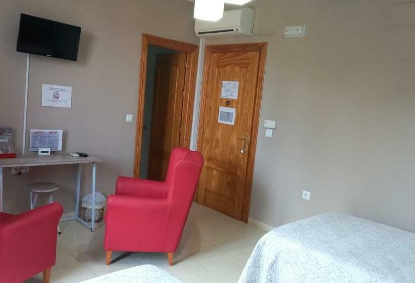 اتاق استاندارد با چشم‌انداز کوهستان, Sol I Daria Alpujarra
