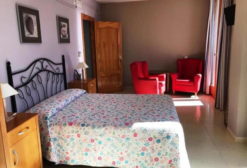 اتاق استاندارد چهار تخته, Sol I Daria Alpujarra