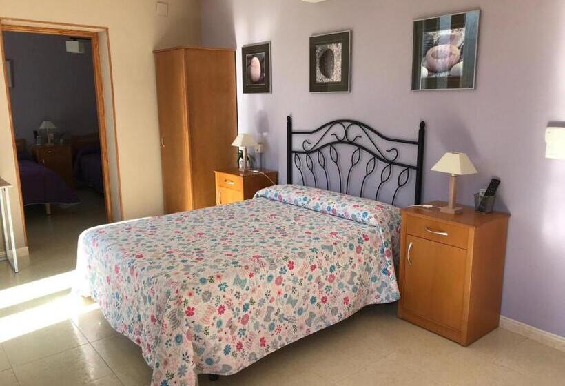 اتاق استاندارد چهار تخته, Sol I Daria Alpujarra