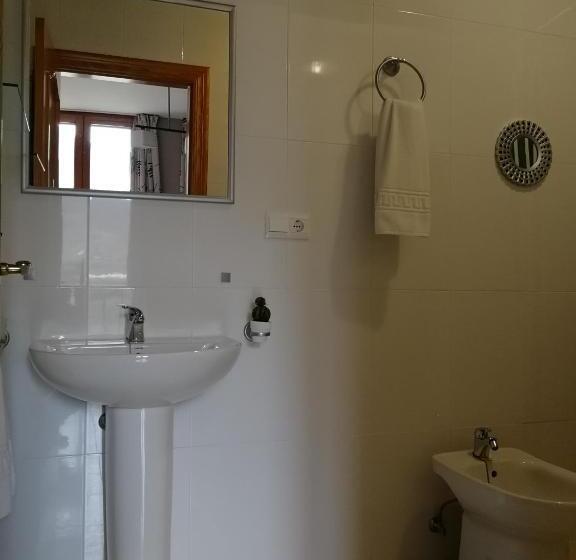 اتاق سوپریور سه تخته, Sol I Daria Alpujarra
