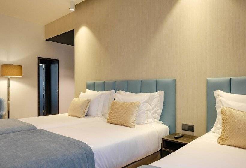 اتاق استاندارد سه نفره, Sdivine Fatima Hotel, Congress & Spirituality