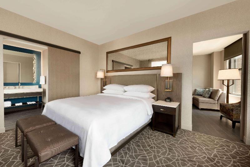 Suite Queen Bed, Staybridge Suites Lafayette