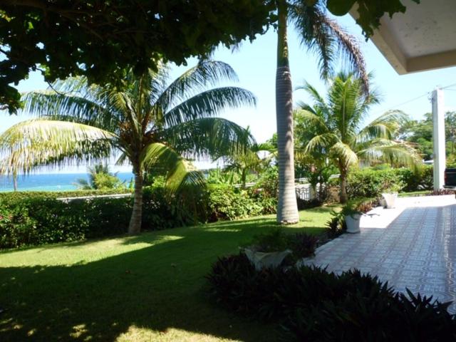 اتاق استاندارد با چشم‌انداز دریا, Goldenview Guesthouse Ocho Rios