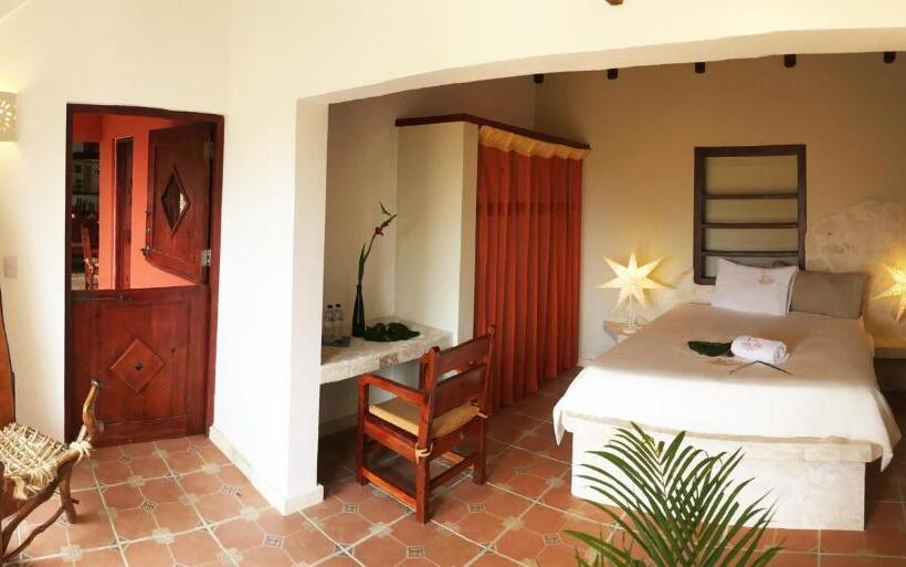 اتاق لوکس خانوادگی, Cabrera Chalet Boutique