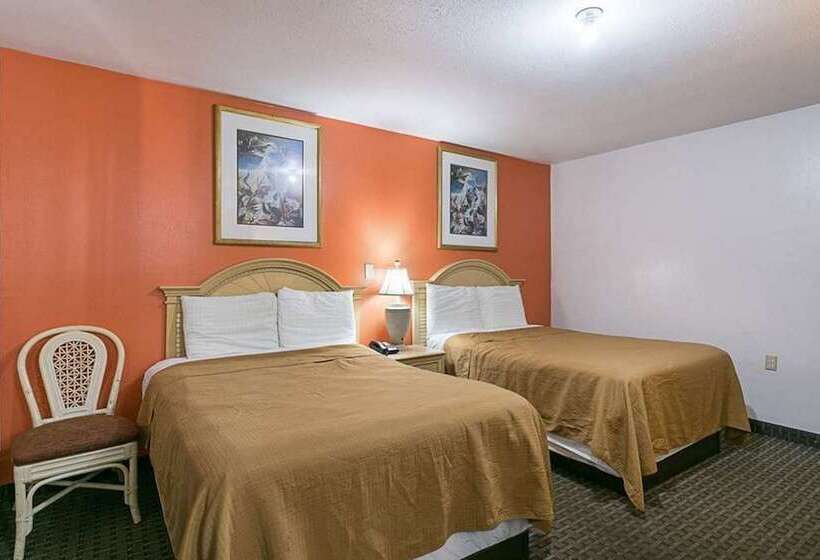 اتاق استاندارد با 2 تخت دوبل, Rodeway Inn & Suites