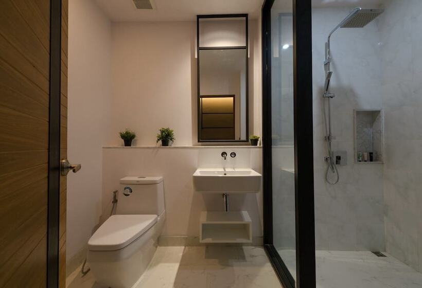 اتاق لوکس, The Gallery Hotel Nai Harn