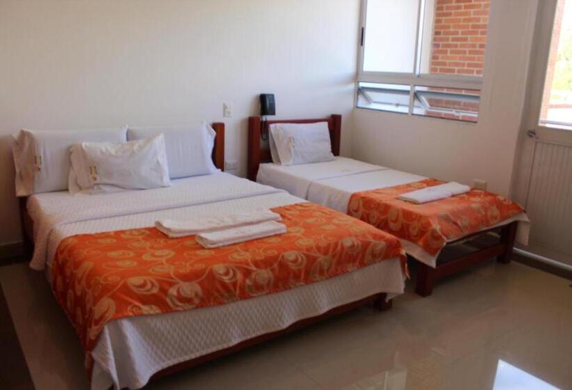 اتاق استاندارد چهار تخته, Rio Humadea