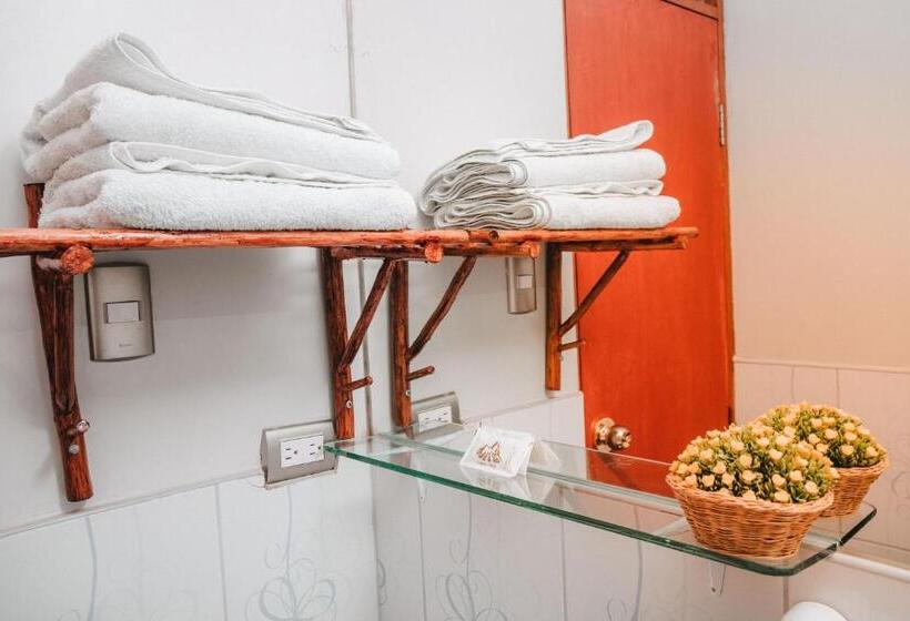 اتاق استاندارد سه نفره, Dreams House Cusco