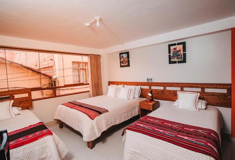 اتاق استاندارد چهار تخته, Dreams House Cusco