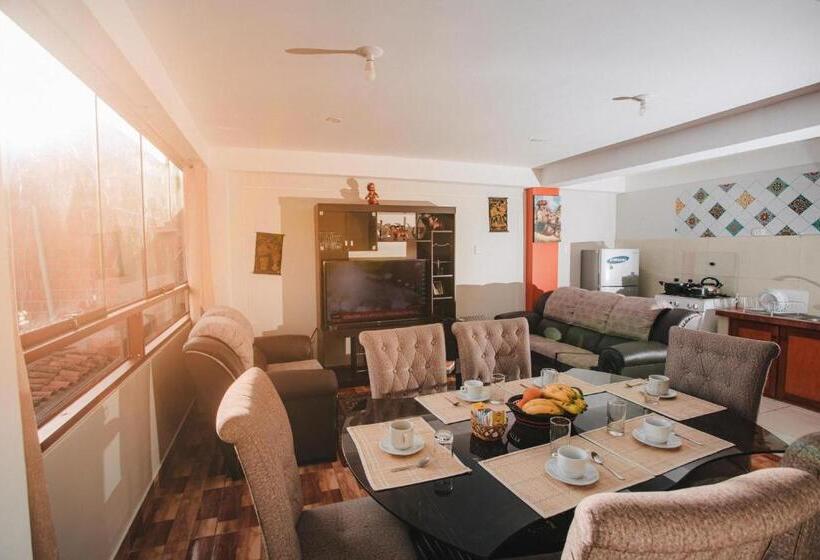 آپارتمان 3 خوابه, Dreams House Cusco