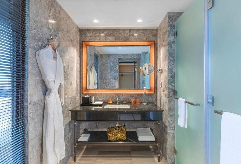 اتاق لوکس با چشمانداز شهر, Gran Melia Arusha