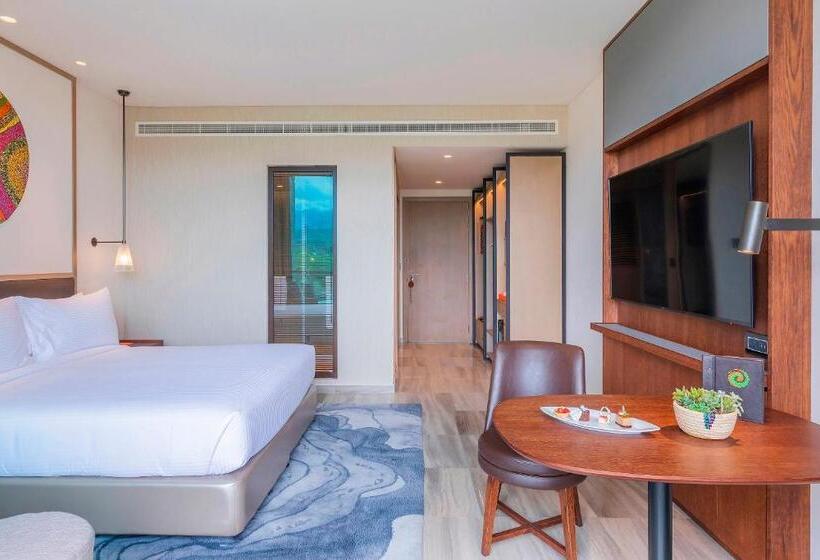اتاق لوکس با چشمانداز شهر, Gran Melia Arusha