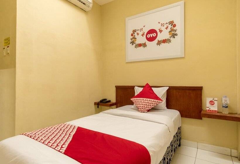 اتاق استاندارد یک نفره, Capital O 615 Residence Puri Hotel Syariah