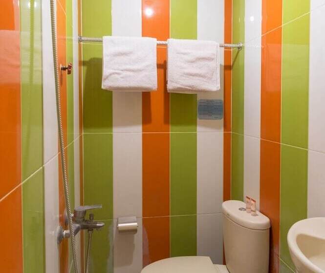 اتاق استاندارد, Capital O 615 Residence Puri Hotel Syariah