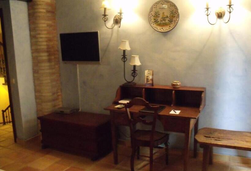 سوییت, Hostal La Panavera