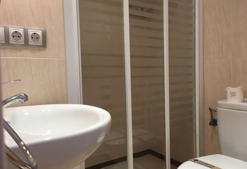 اتاق استاندارد یک نفره, Insidehome Valladolid Centro  Hab Con Baño Privado En El Centro Y Opcion De Parking