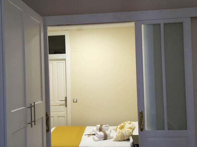 اتاق سوپریور, Insidehome Valladolid Centro  Hab Con Baño Privado En El Centro Y Opcion De Parking