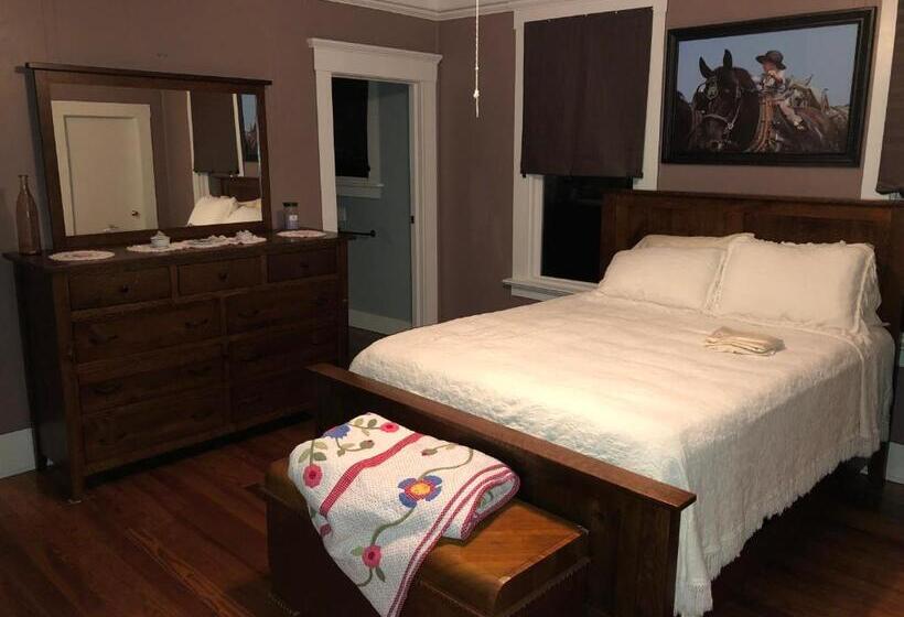اتاق سوپریور, Whooping Crane Manor B & B