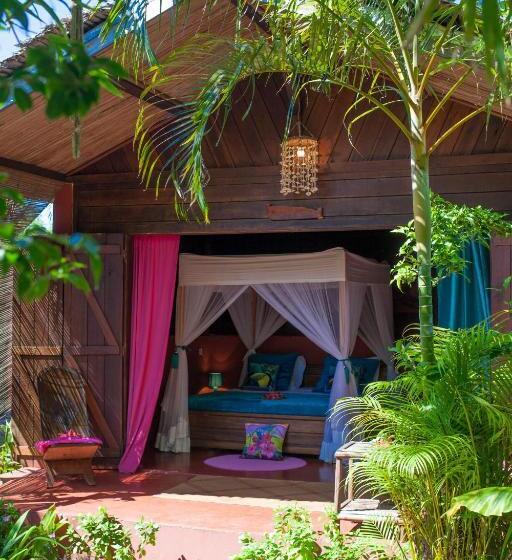 بانگلوی استاندارد با چشم‌انداز دریا, Ecolodge Le Ravoraha