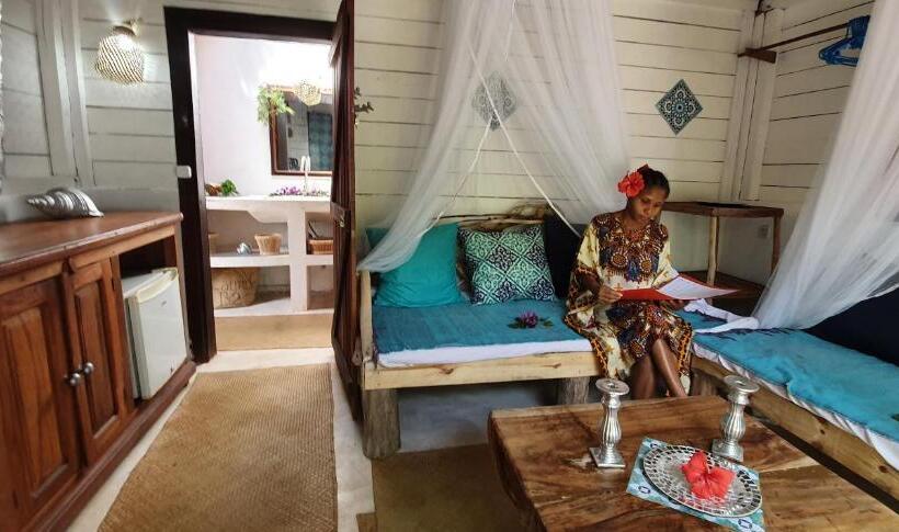 بانگلوی لوکس, Ecolodge Le Ravoraha