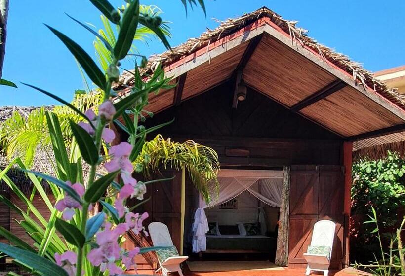 ویلای استاندارد با چشم‌انداز باغ, Ecolodge Le Ravoraha