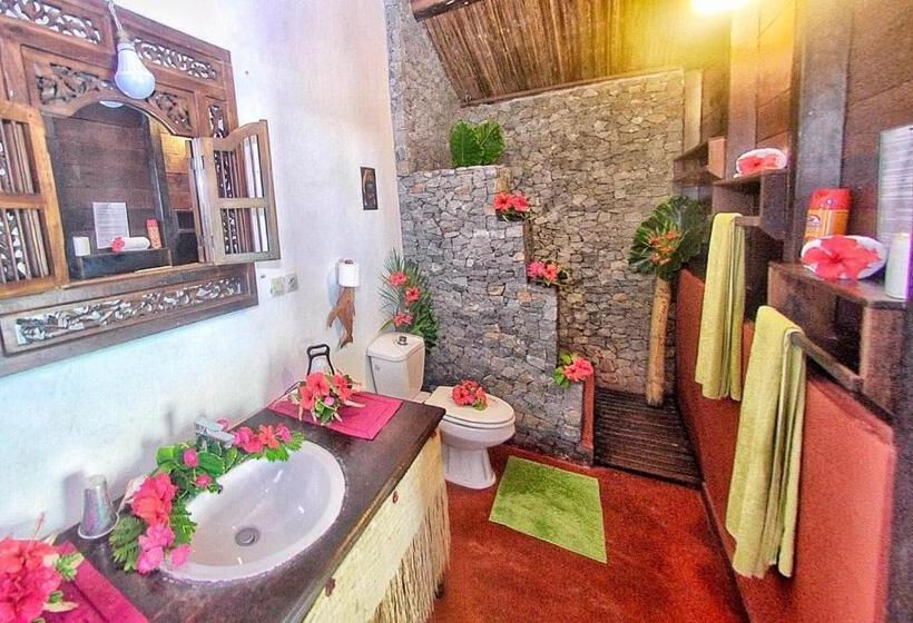 ویلای استاندارد با چشم‌انداز باغ, Ecolodge Le Ravoraha