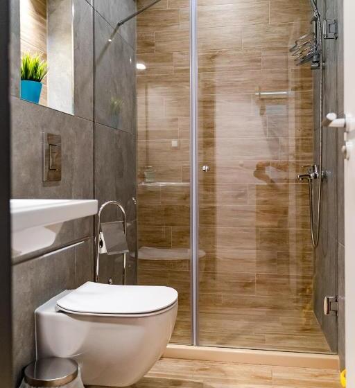 اتاق استاندارد, Family Hotel Laxo