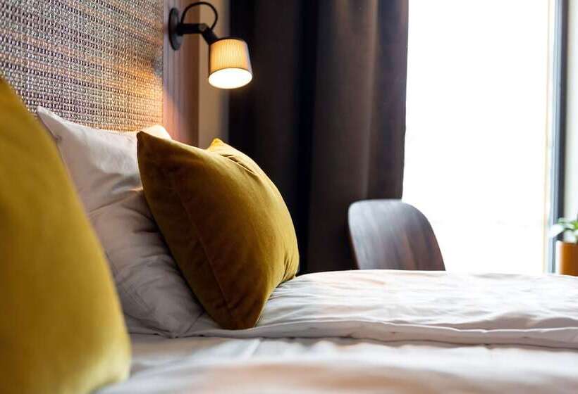 اتاق سوپریور, Quality Hotel River Station