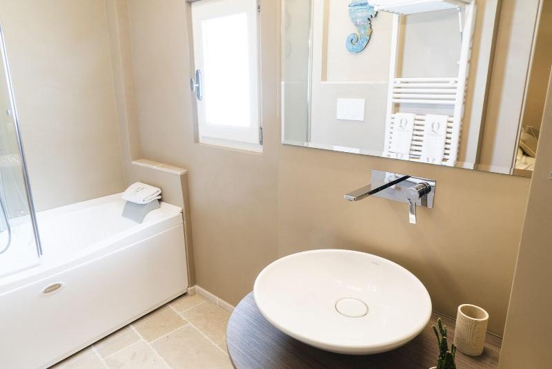 اتاق لوکس, Quintessenza Luxury Domus