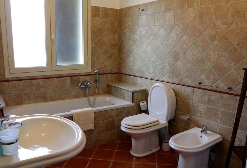 Superior Room with Terrace, B&b Artemisia