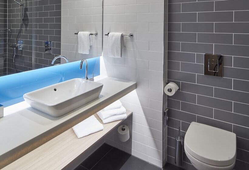 اتاق استاندارد, Holiday Inn Express   Merzig, An Ihg